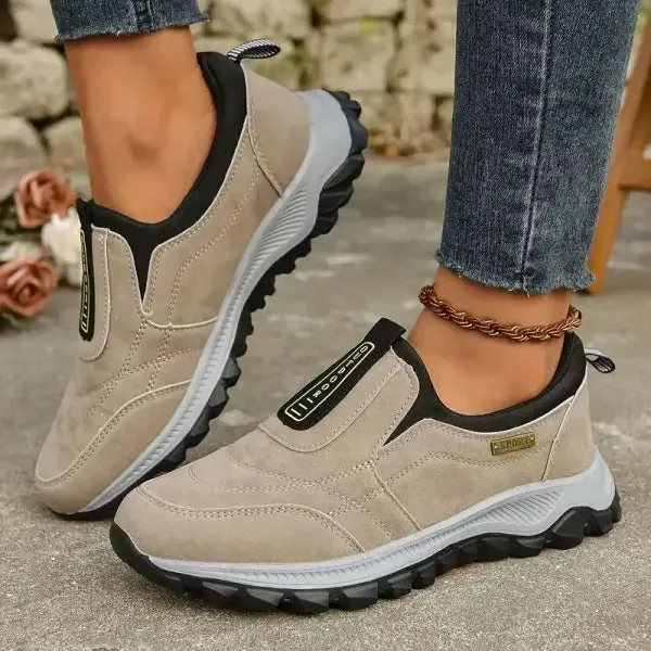 🔥Last Day 70% Off 🔥- Women's thick-soled suede sneakers for Ultimate Comfort