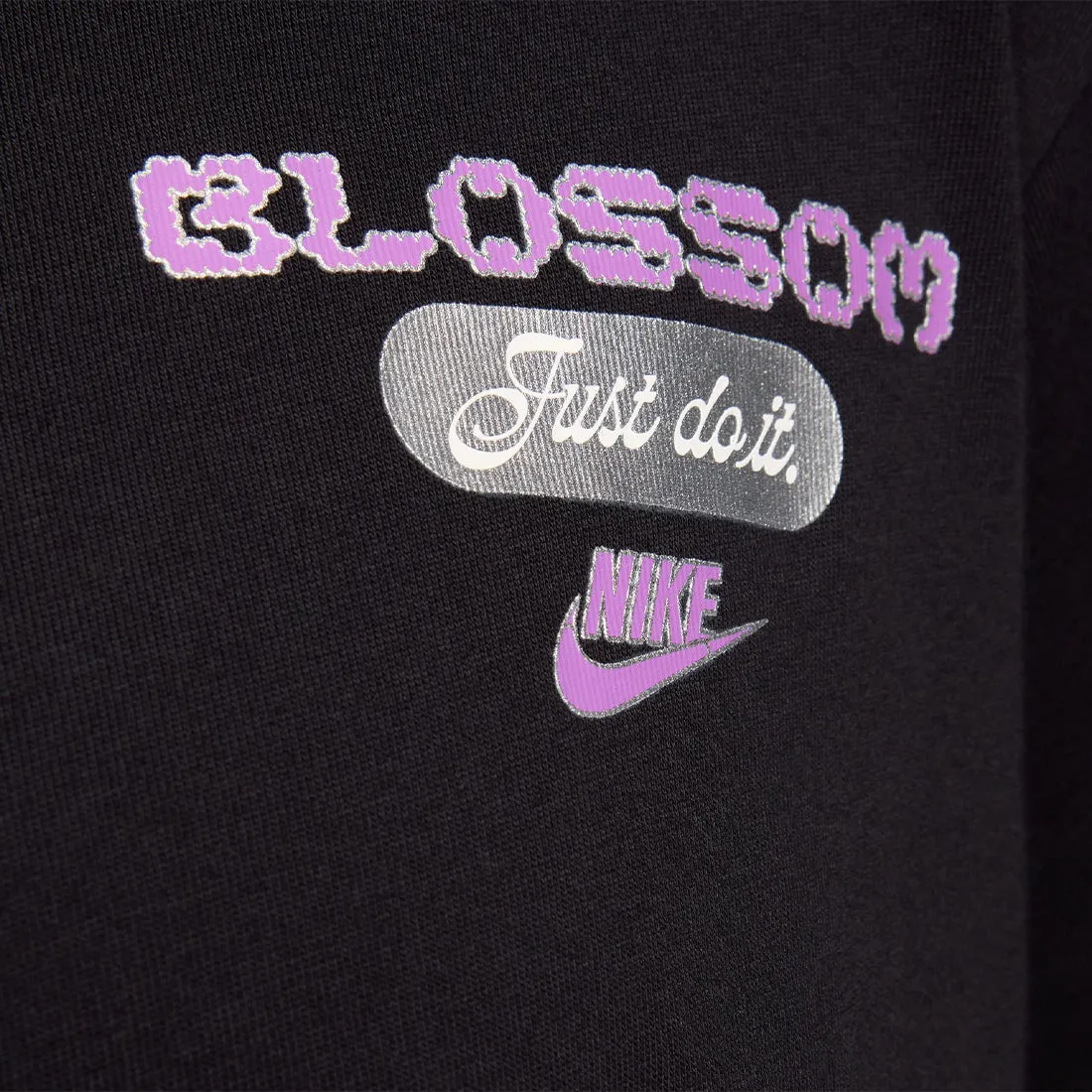 NIKE SPORTSWEAR WOMEN'S LONG-SLEEVE T-SHIRT BLACK